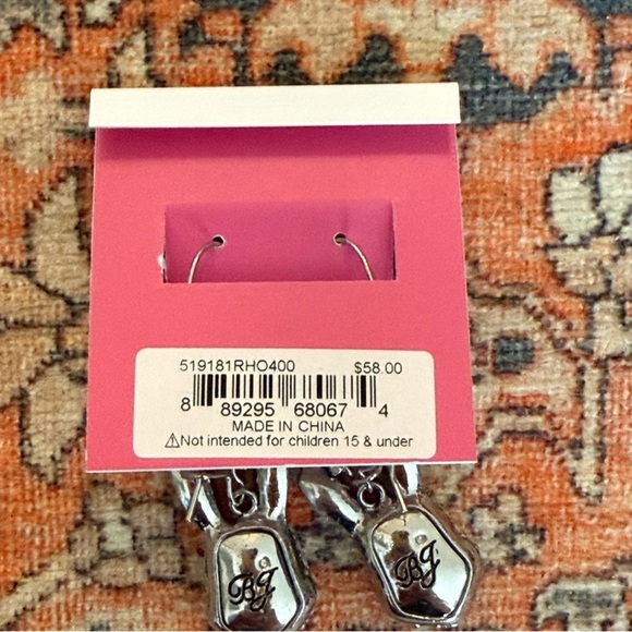 Betsey Johnson Faux Stone Spring Bunny Shaped Dangle Earrings - Picture 9 of 9